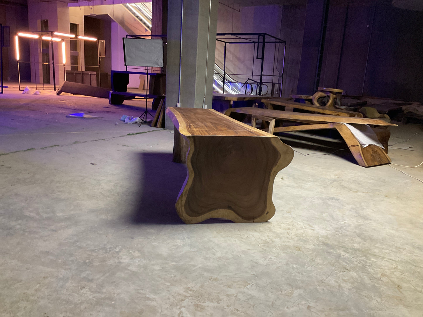 Dining table L238cm