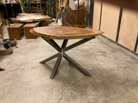 Table L145cm