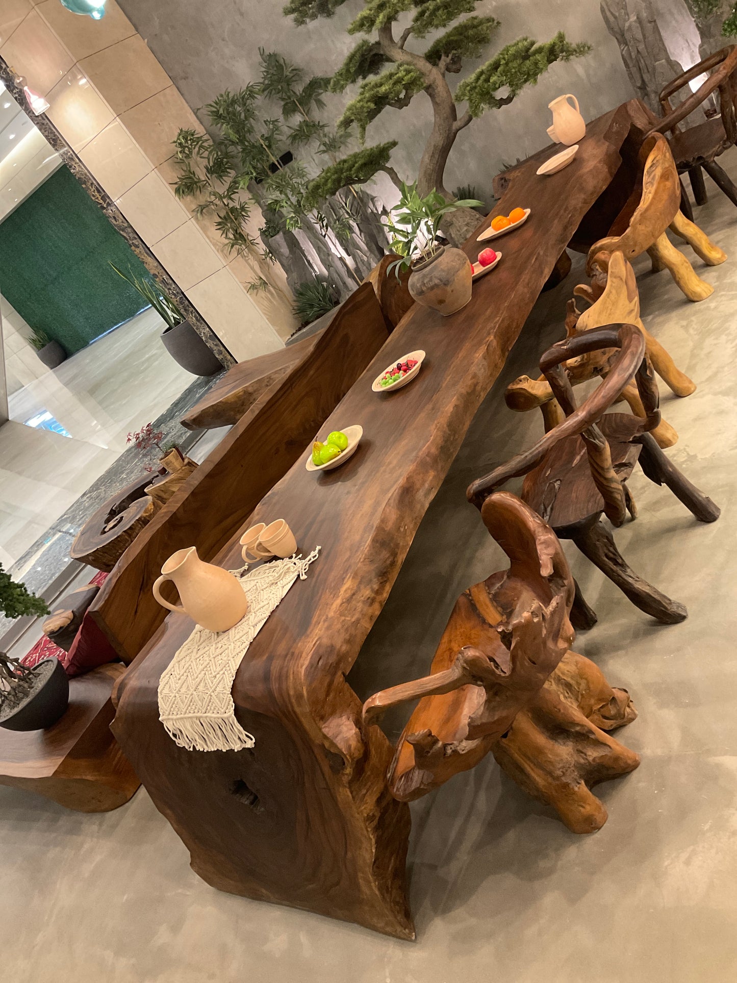 DINING TABLE L 440 cm✅