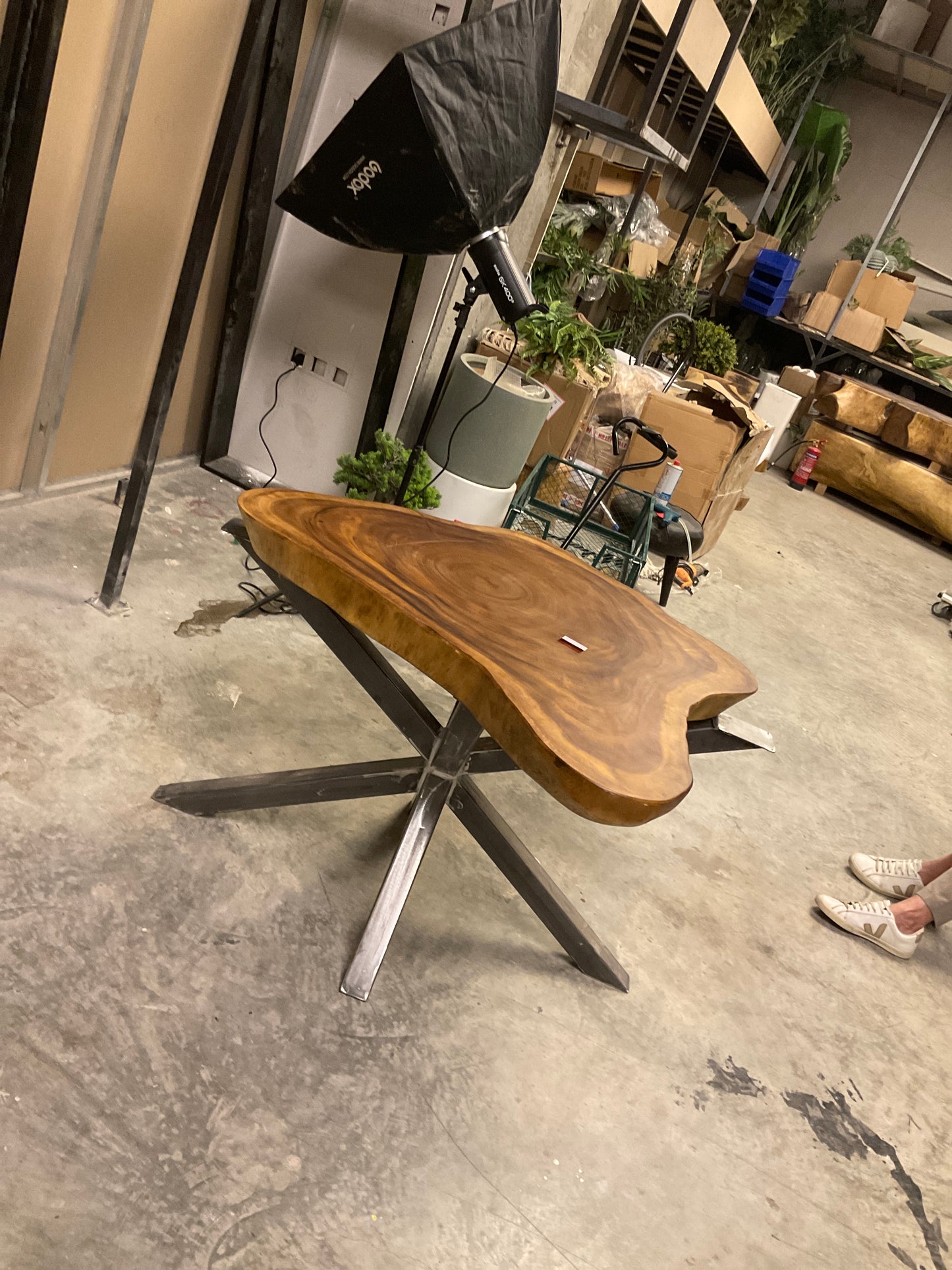 Table L104 cm